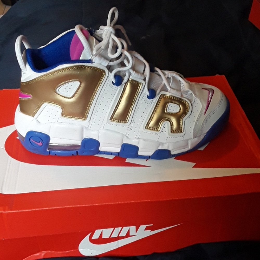 Nike uptempo